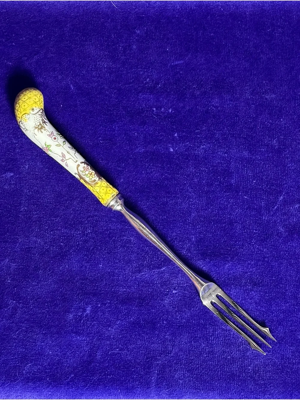 Vintage A.E. Lewis Floraine Shrimp Seafood Fork 8.5
